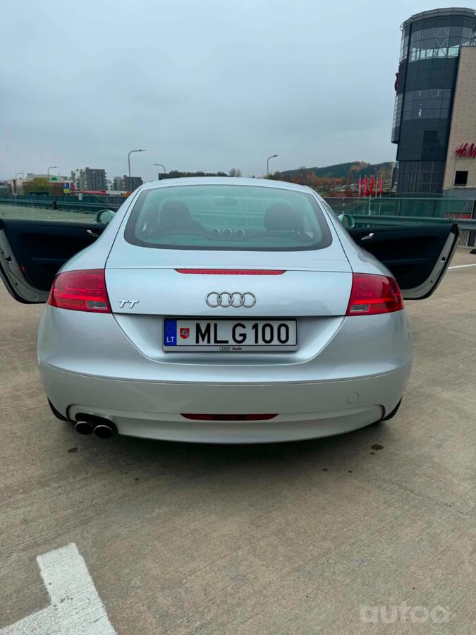 Audi TT 8J Coupe