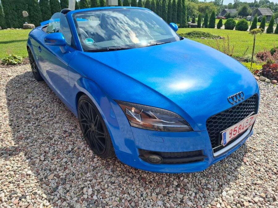 Audi TT 8J Roadster 2-doors