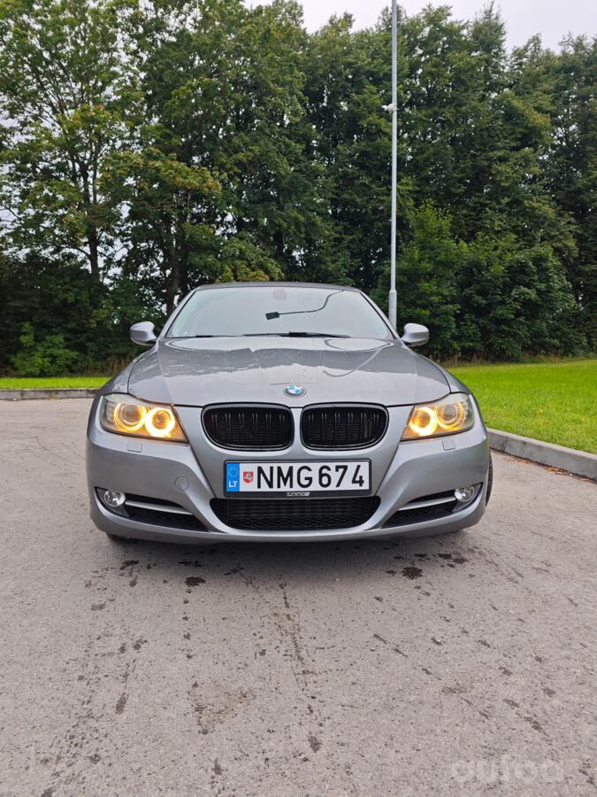 BMW 320 2013