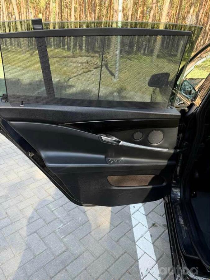 BMW 5 Series F07/F10/F11 Gran Turismo liftback