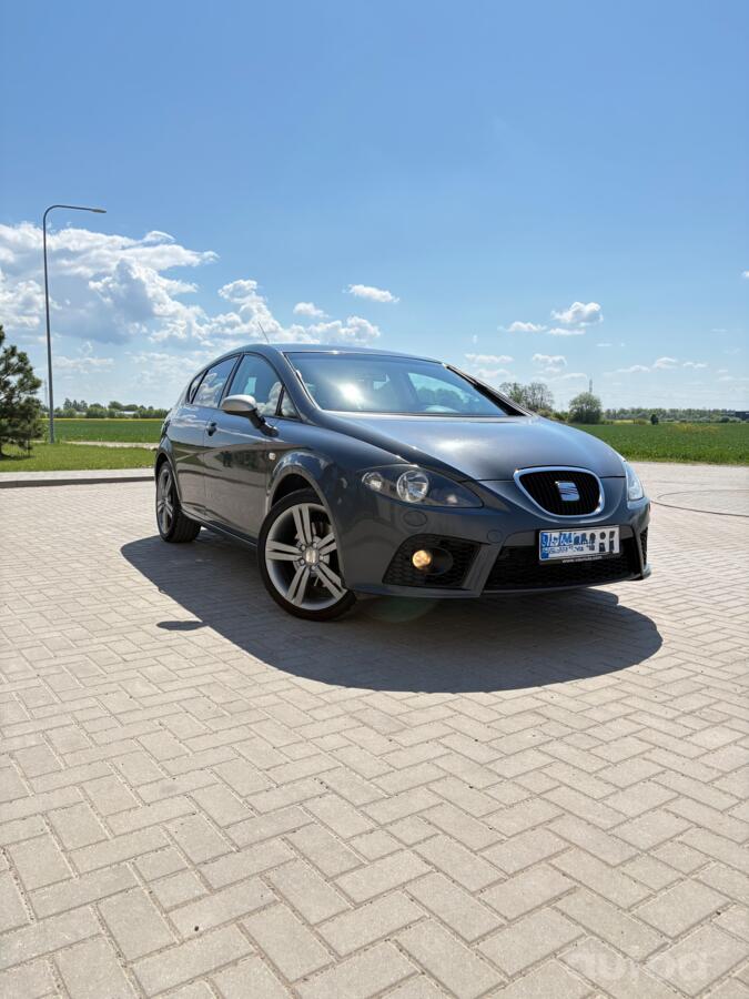 SEAT Leon 2 generation Hatchback 5-doors