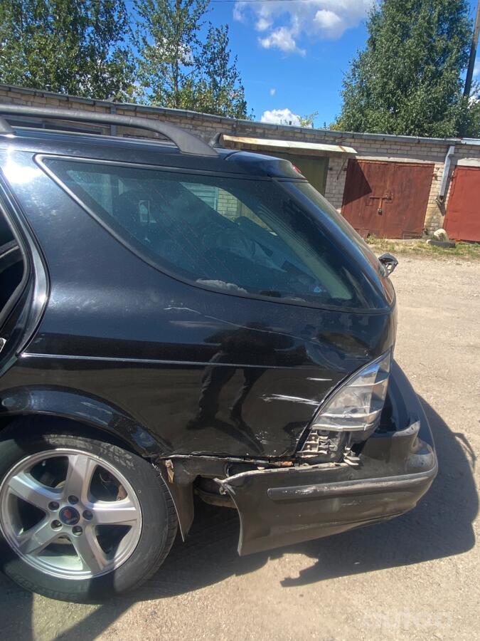 Saab 9-5 1 generation wagon