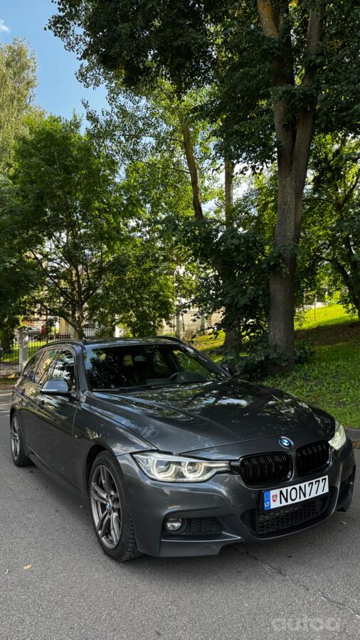 BMW 320 2016