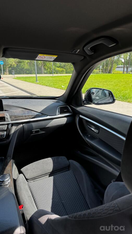 BMW 320 2016