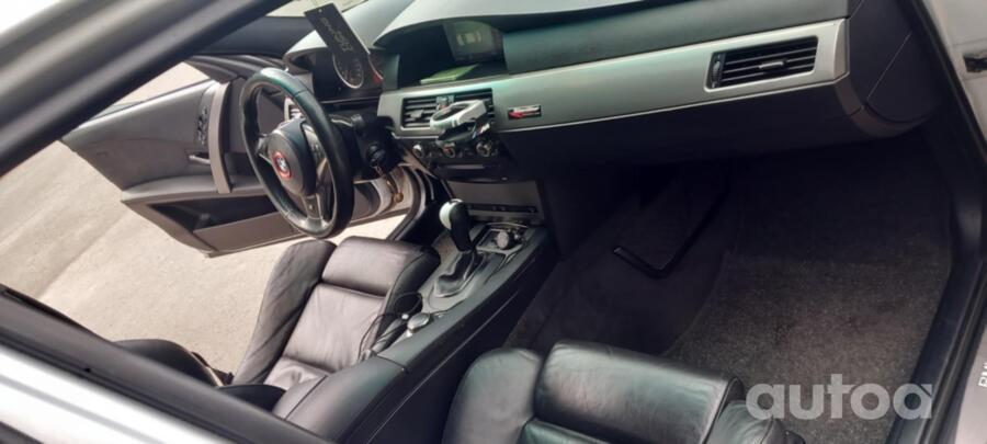 BMW 530 2006