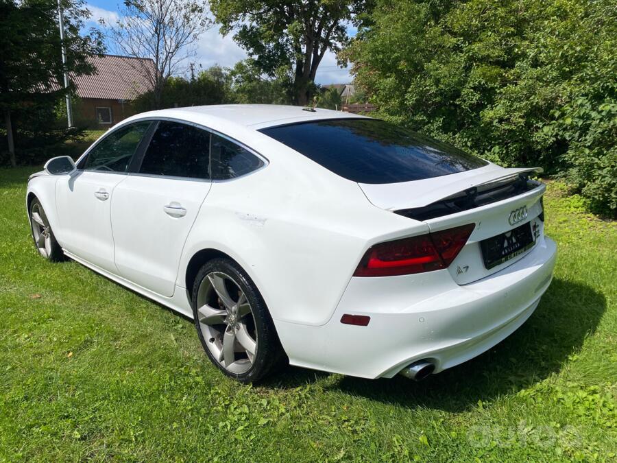 Audi A7 4G Sportback liftback