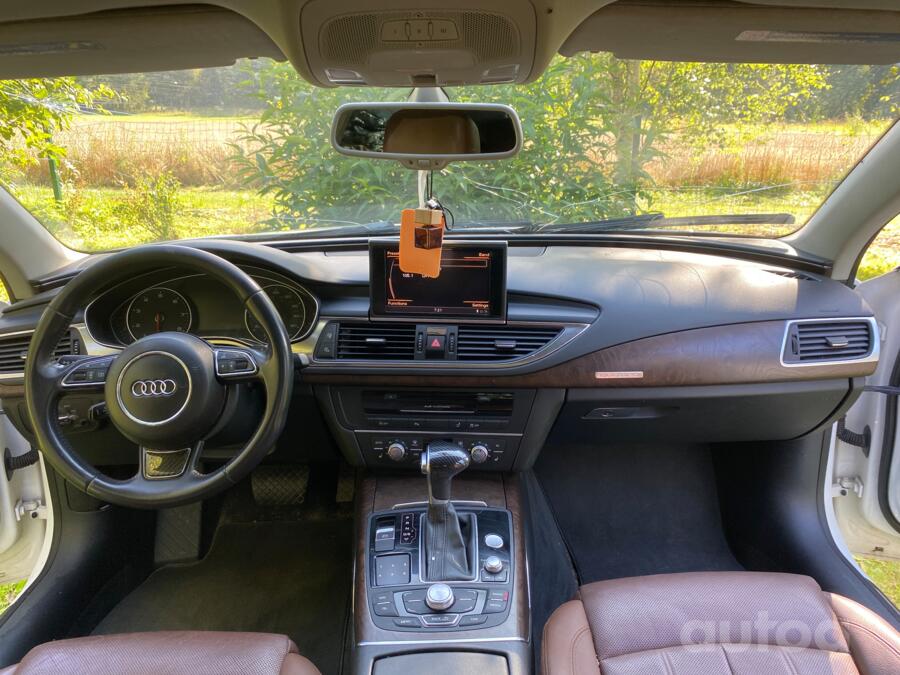 Audi A7 4G Sportback liftback