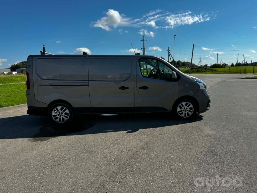 Nissan NV 1 generation Minivan