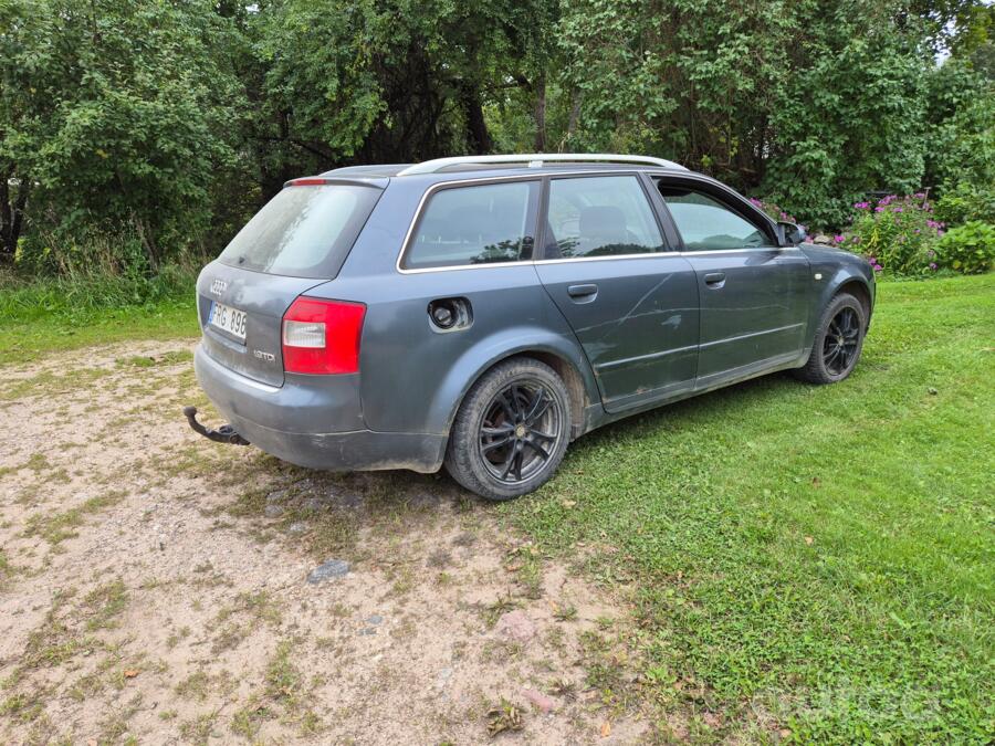 Audi A4 B6 Avant wagon 5-doors