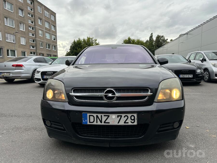 Opel Vectra C GTS hatchback