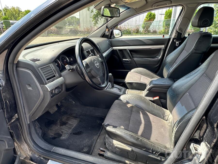 Opel Vectra C GTS hatchback