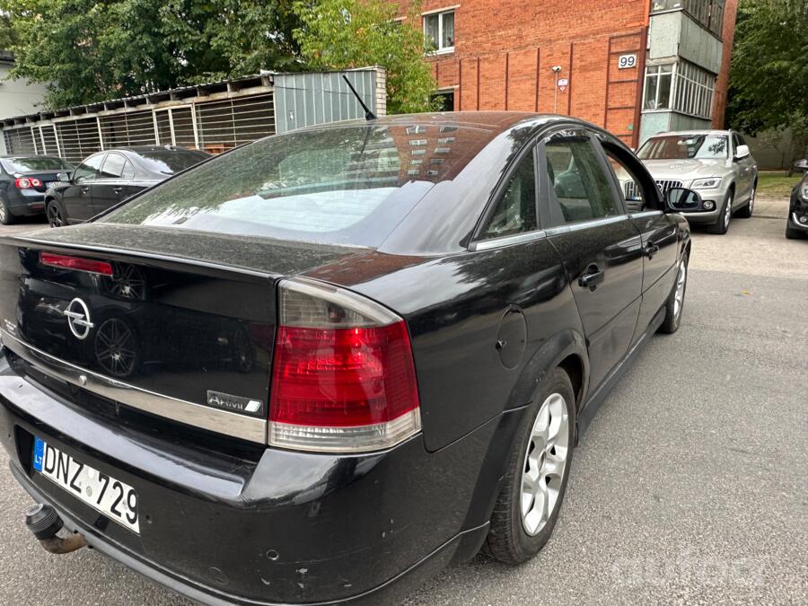 Opel Vectra C GTS hatchback