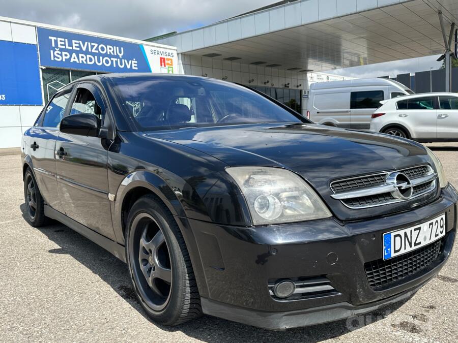 Opel Vectra C GTS hatchback