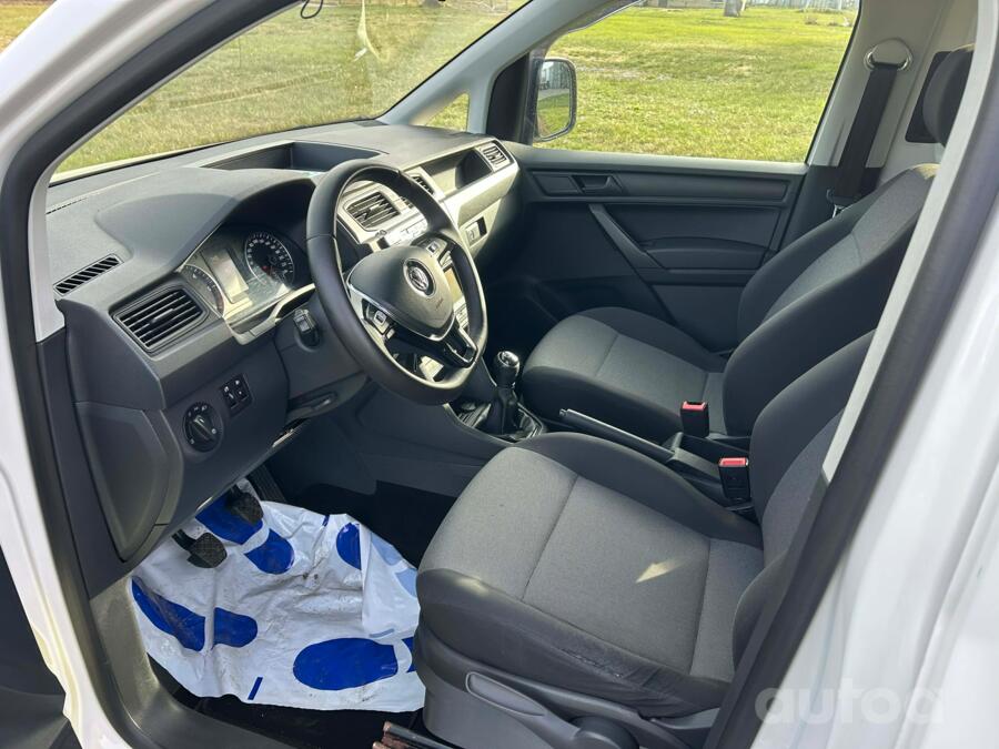 Volkswagen Caddy 4 generation Kombi minivan 4-doors