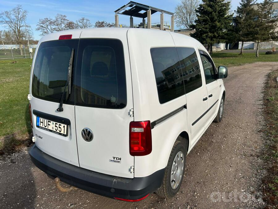 Volkswagen Caddy 4 generation Kombi minivan 4-doors