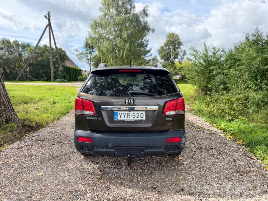 Kia Sorento 2 generation Crossover