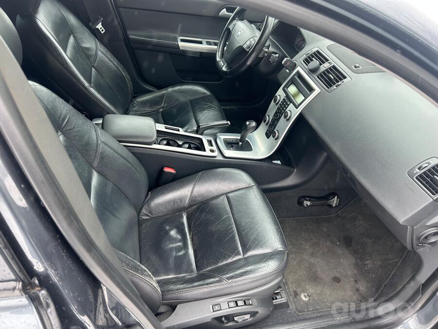 Volvo V50 1 generation [restyling]