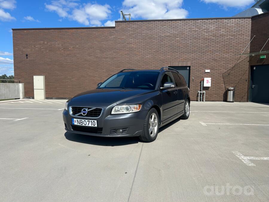 Volvo V50 1 generation [restyling]