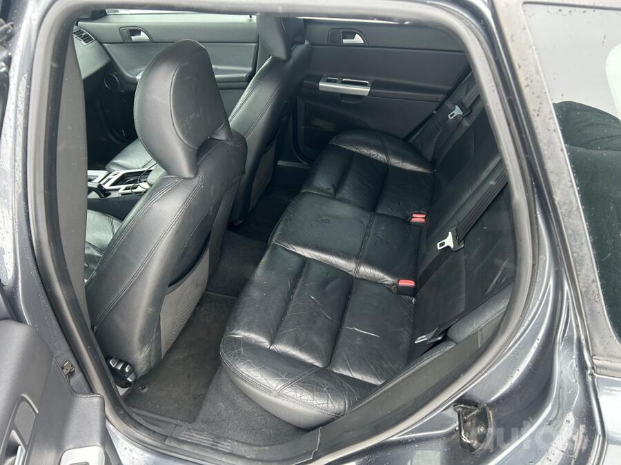 Volvo V50 1 generation [restyling]