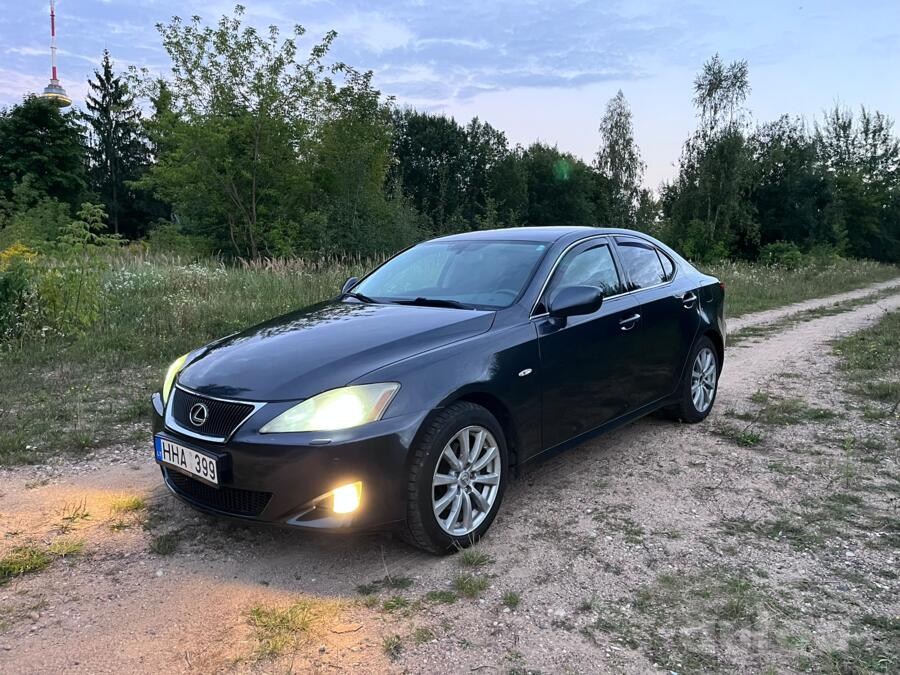 Lexus IS XE20 Sedan 4-doors