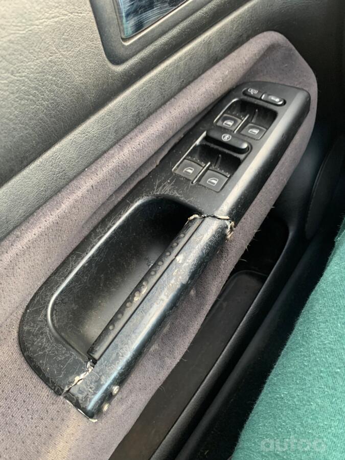 Volkswagen Golf 4 generation wagon