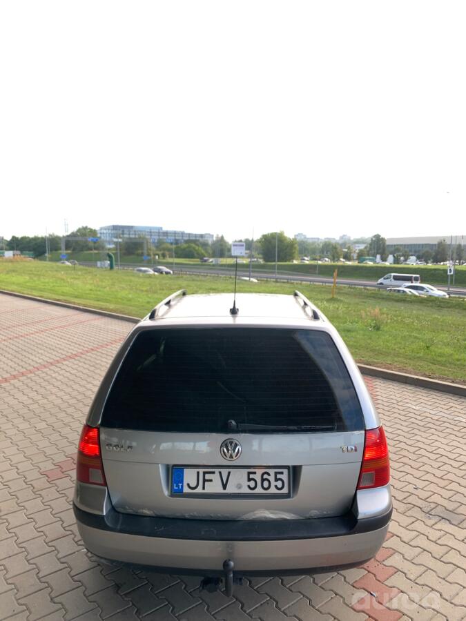 Volkswagen Golf 4 generation wagon