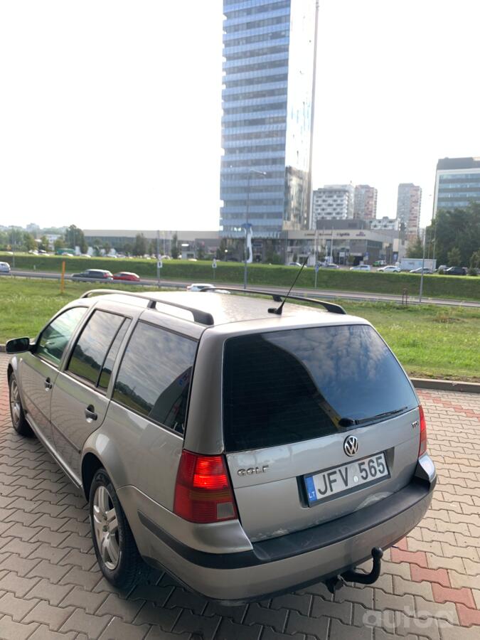 Volkswagen Golf 4 generation wagon