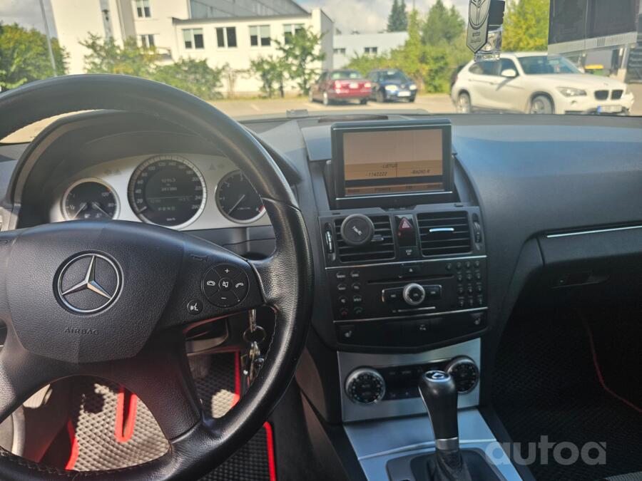 Mercedes-Benz C-Class W204/S204 wagon 5-doors