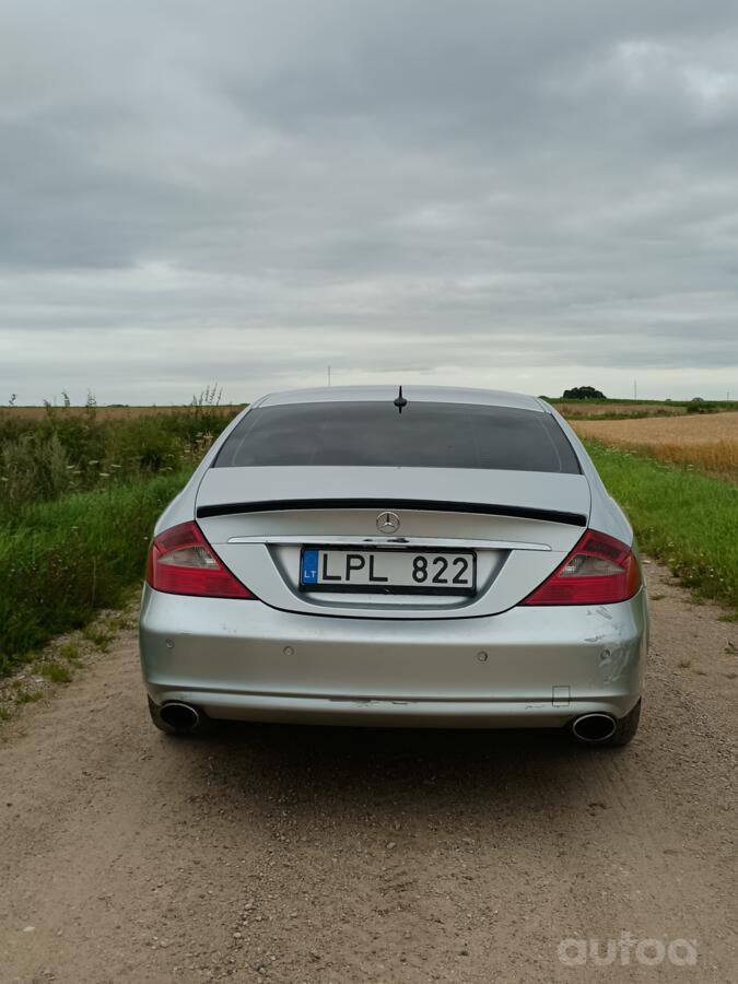 Mercedes-Benz CLS-Class C219 Sedan