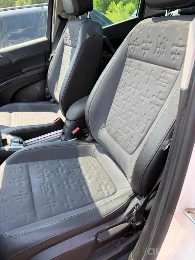 Opel Meriva 2 generation [restyling] Minivan