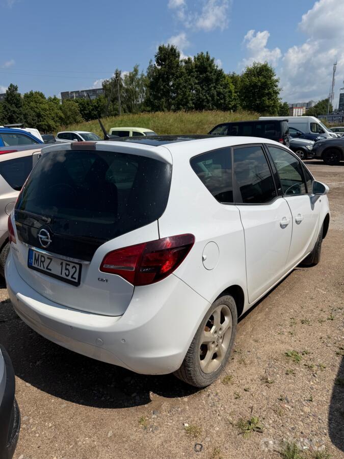 Opel Meriva 2 generation [restyling] Minivan