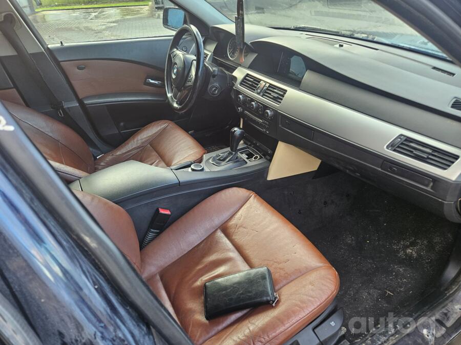 BMW 5 Series E60/E61 Sedan