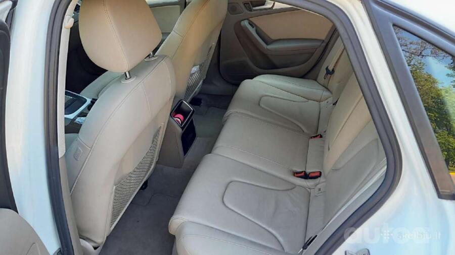 Audi A4 B8/8K Sedan 4-doors
