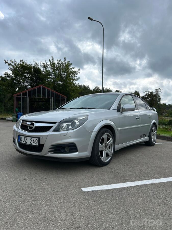 Opel Vectra C [restyling] GTS hatchback 5-doors