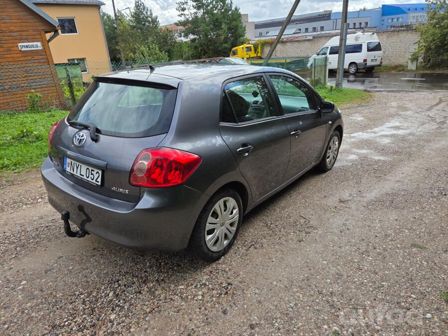 Toyota Auris 1 generation Hatchback 5-doors