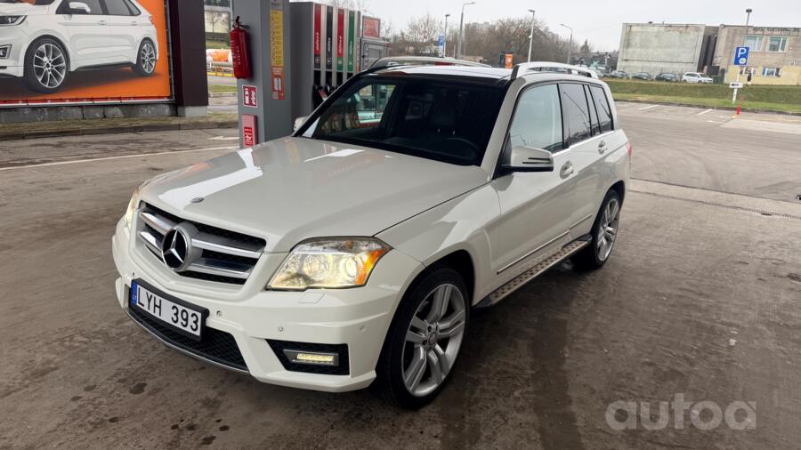 Mercedes-Benz GLK350