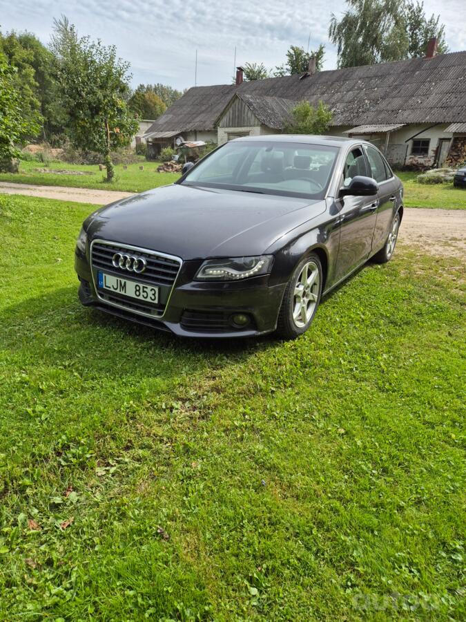 Audi A4 B8/8K Sedan 4-doors