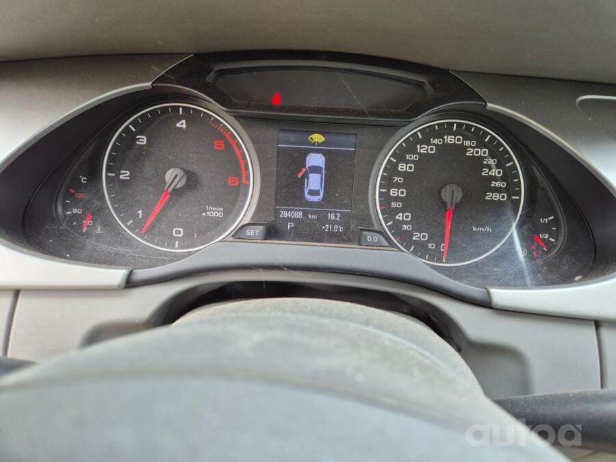 Audi A4 B8/8K Sedan 4-doors