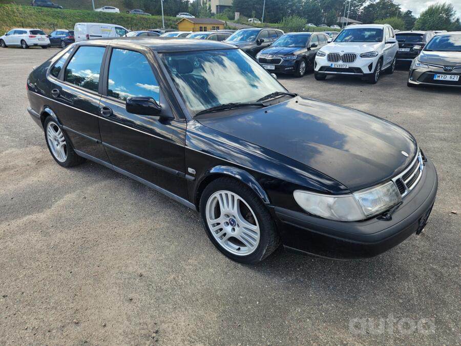 Saab 900 2 generation Hatchback