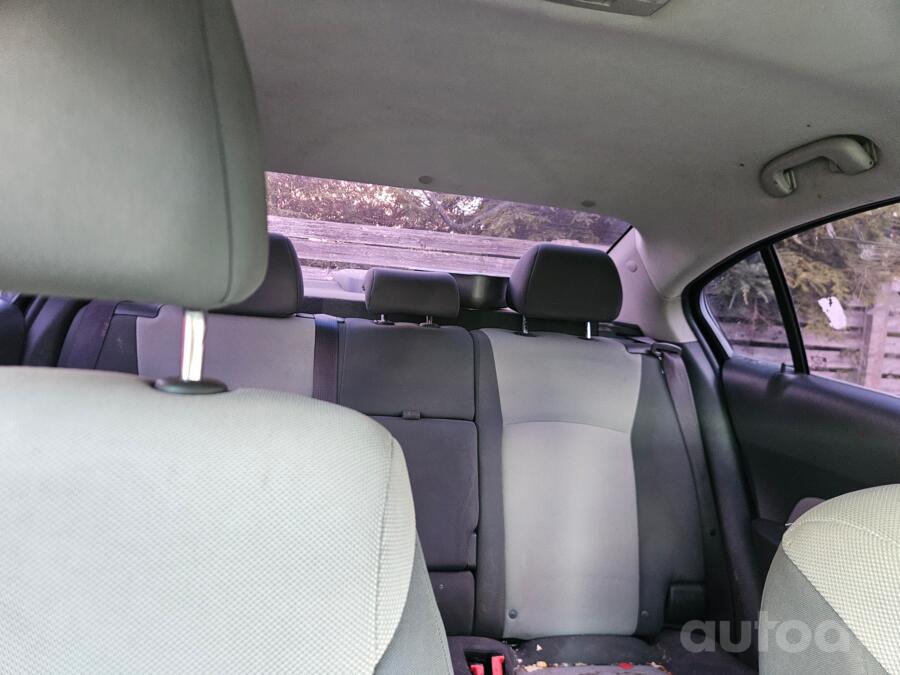 Chevrolet Cruze J300 Sedan