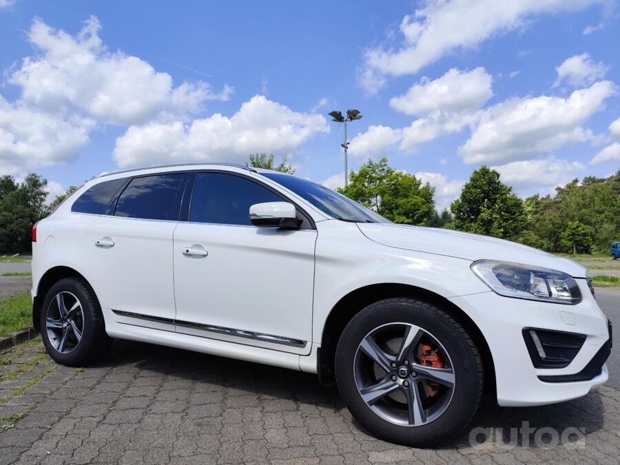 Volvo XC60 1 generation [restyling] Crossover