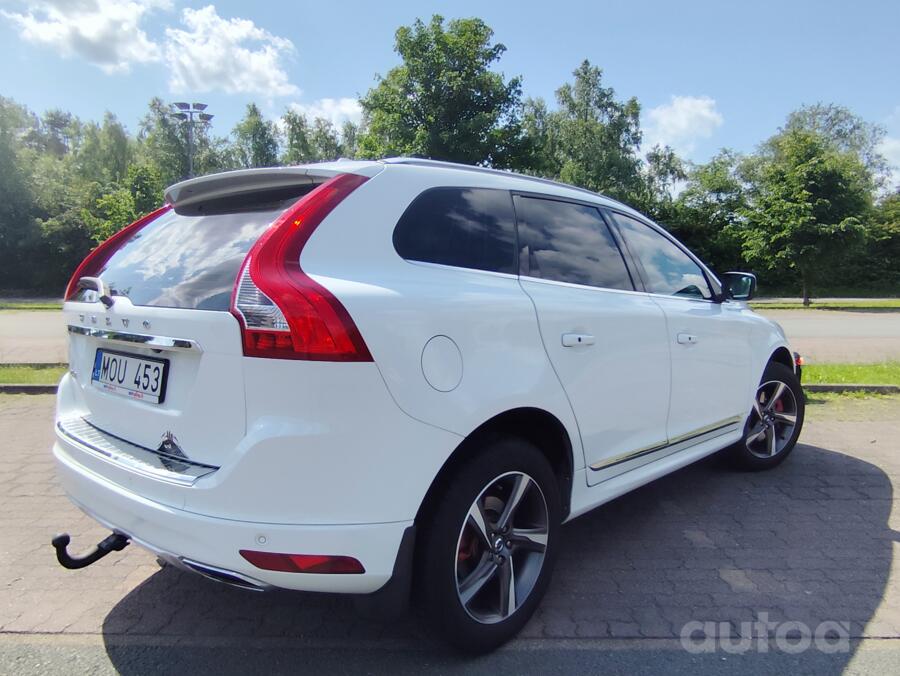 Volvo XC60 1 generation [restyling] Crossover