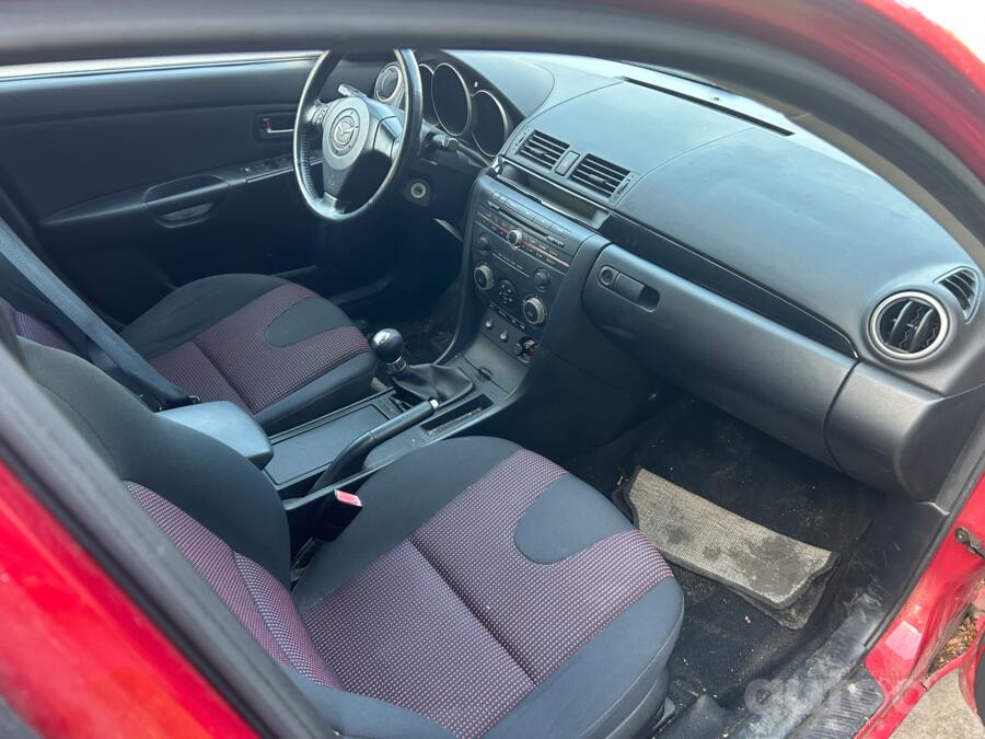 Mazda 3 BK [restyling] Hatchback 5-doors