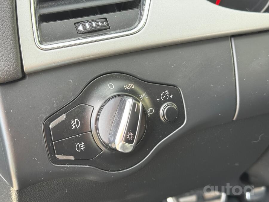 Audi A4 B8/8K Sedan 4-doors