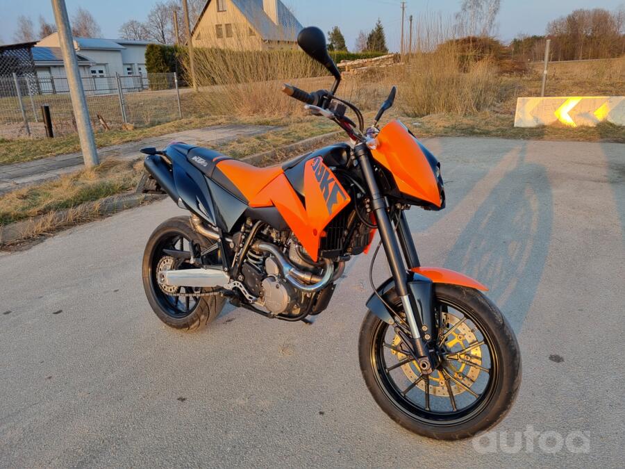 KTM Duke