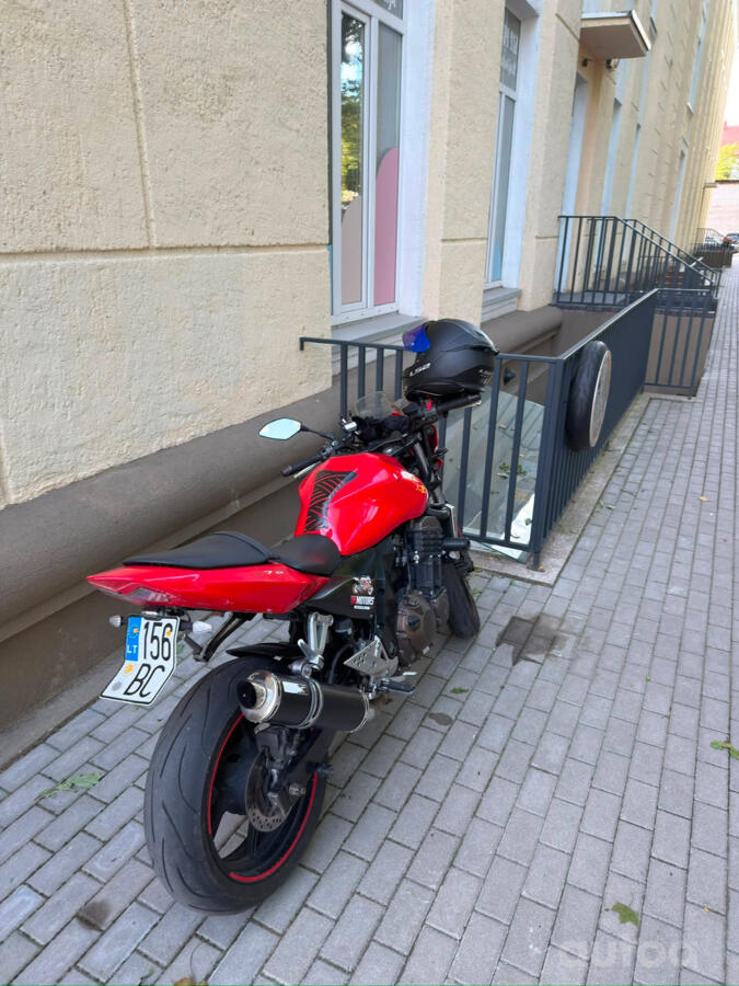 Kawasaki ZR