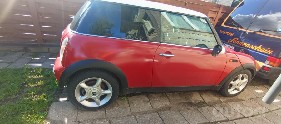 Mini Cooper R50 Hatchback