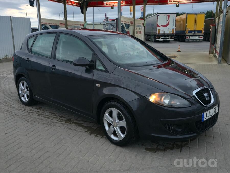 SEAT Toledo 3 generation Hatchback