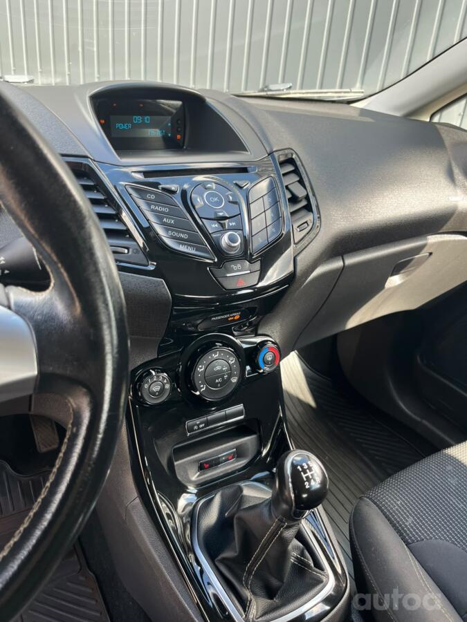 Ford Fiesta 6 generation [restyling] Hatchback 5-doors