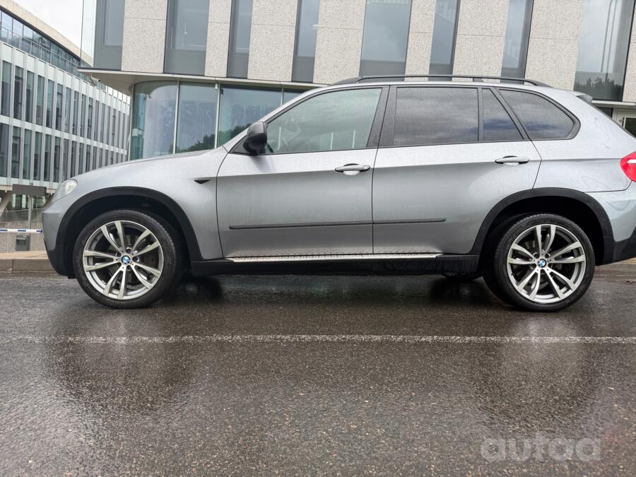BMW X5 E70 Crossover